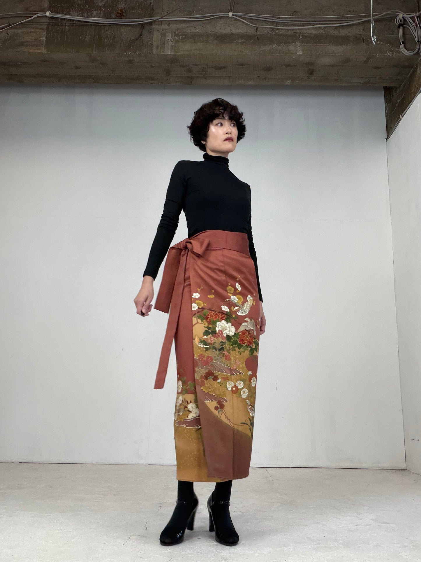 IROTOME SKIRT UPCYCLED FROM JAPANESE KIMONO "107"