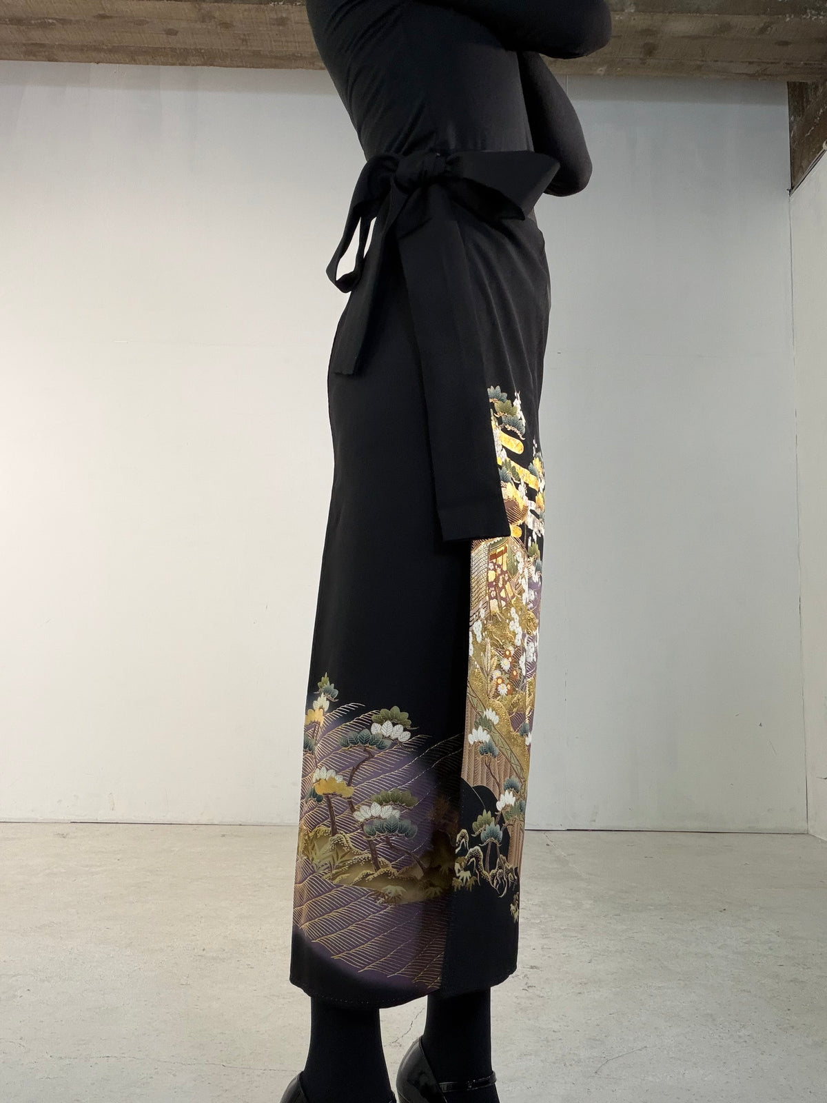 EDO-ZUMA SKIRT UPCYCLED FROM JAPANESE KIMONO "EDO071"