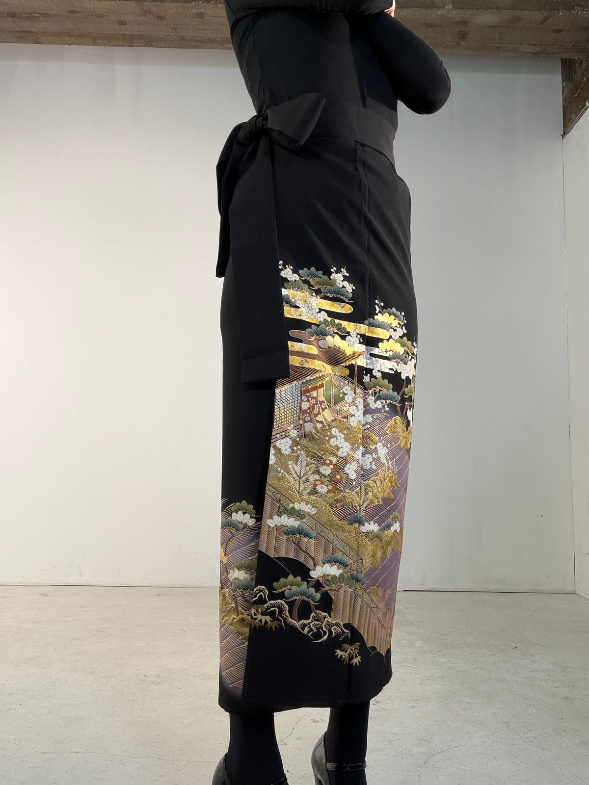EDO-ZUMA SKIRT UPCYCLED FROM JAPANESE KIMONO "EDO071"