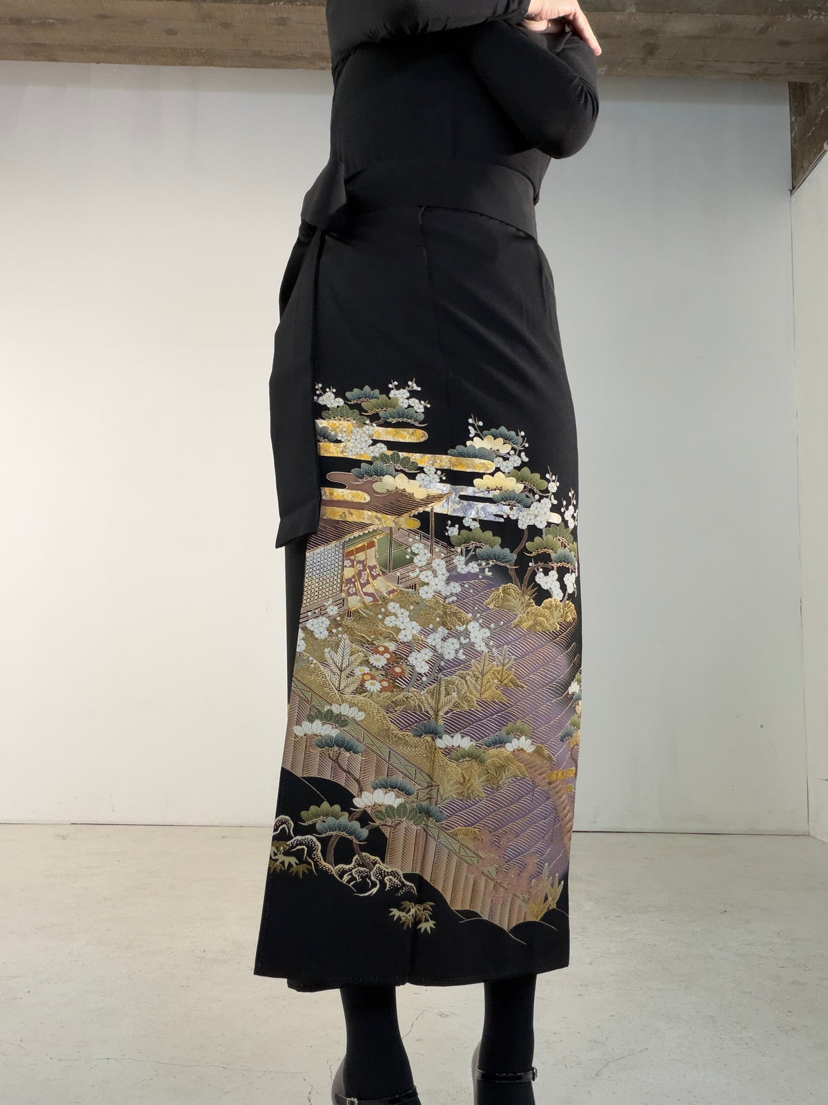 EDO-ZUMA SKIRT UPCYCLED FROM JAPANESE KIMONO "EDO071"
