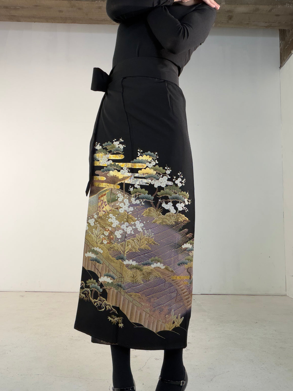 EDO-ZUMA SKIRT UPCYCLED FROM JAPANESE KIMONO "EDO071"