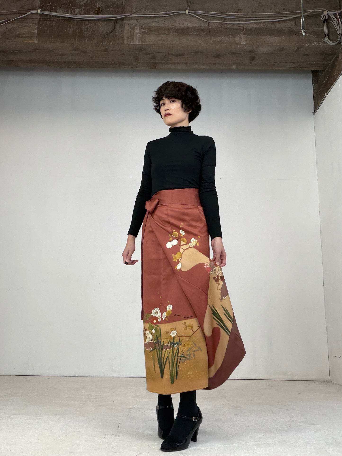 IROTOME SKIRT UPCYCLED FROM JAPANESE KIMONO "107"