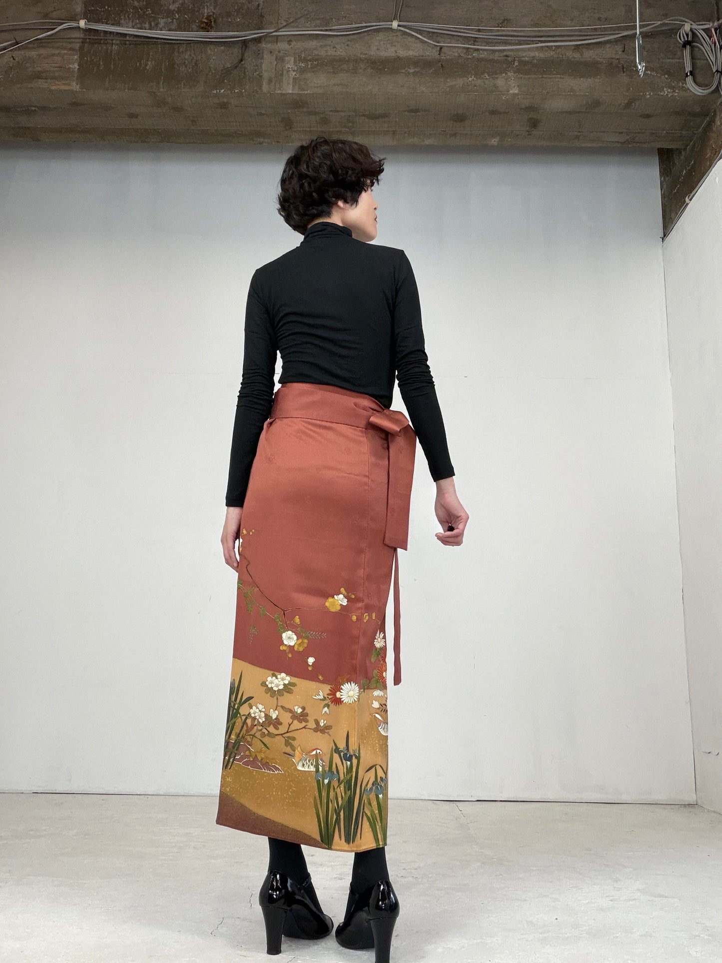 IROTOME SKIRT UPCYCLED FROM JAPANESE KIMONO "107"