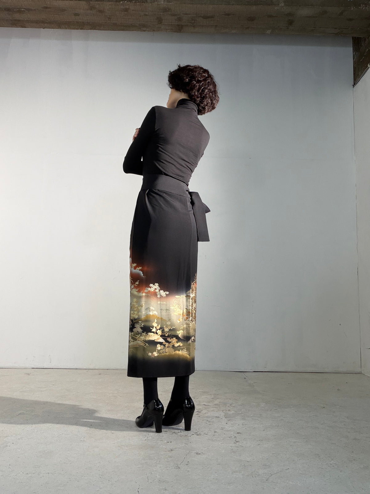 EDO-ZUMA SKIRT UPCYCLED FROM JAPANESE KIMONO "EDO070"