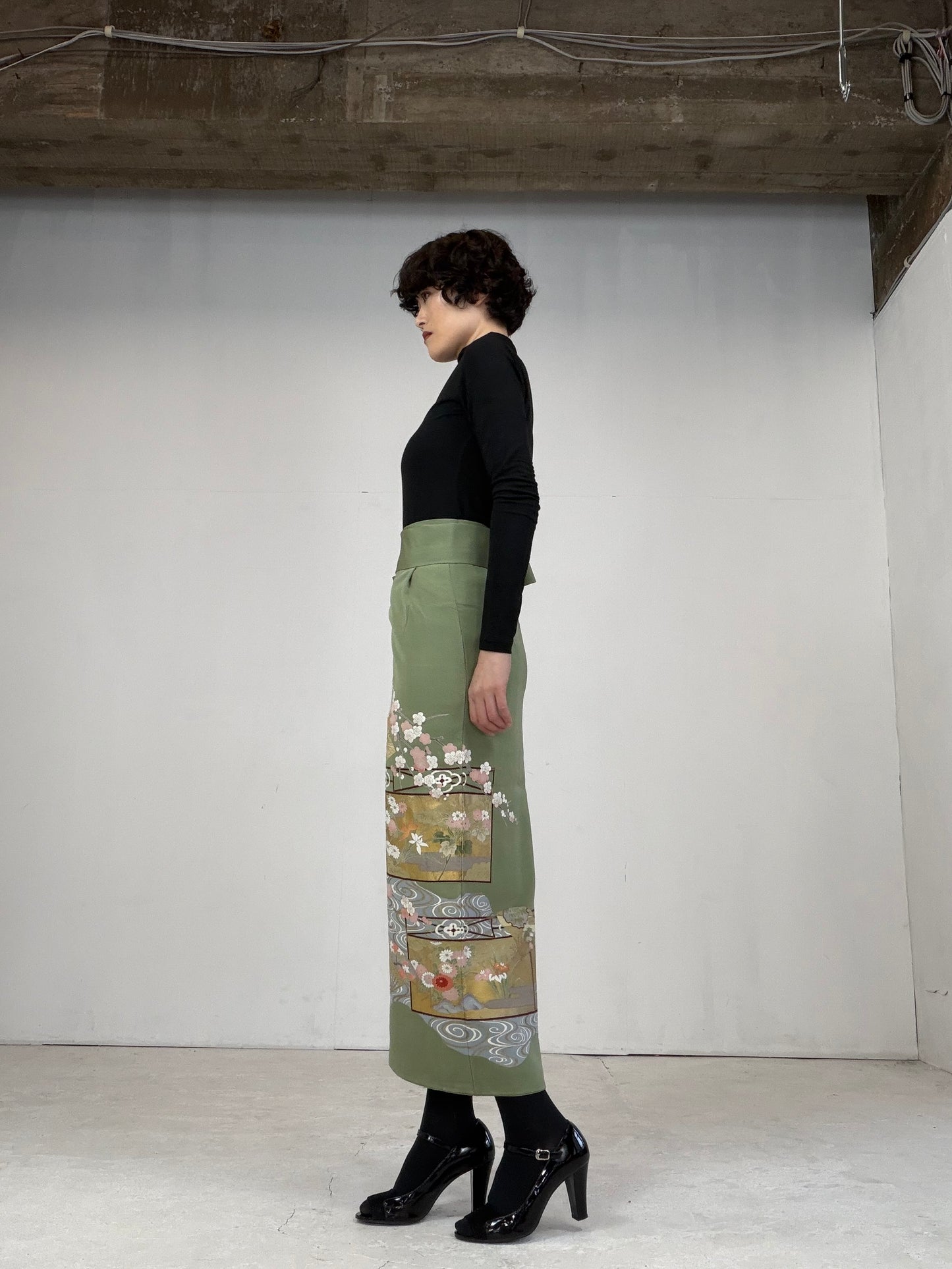 IROTOME SKIRT UPCYCLED FROM JAPANESE KIMONO "106"