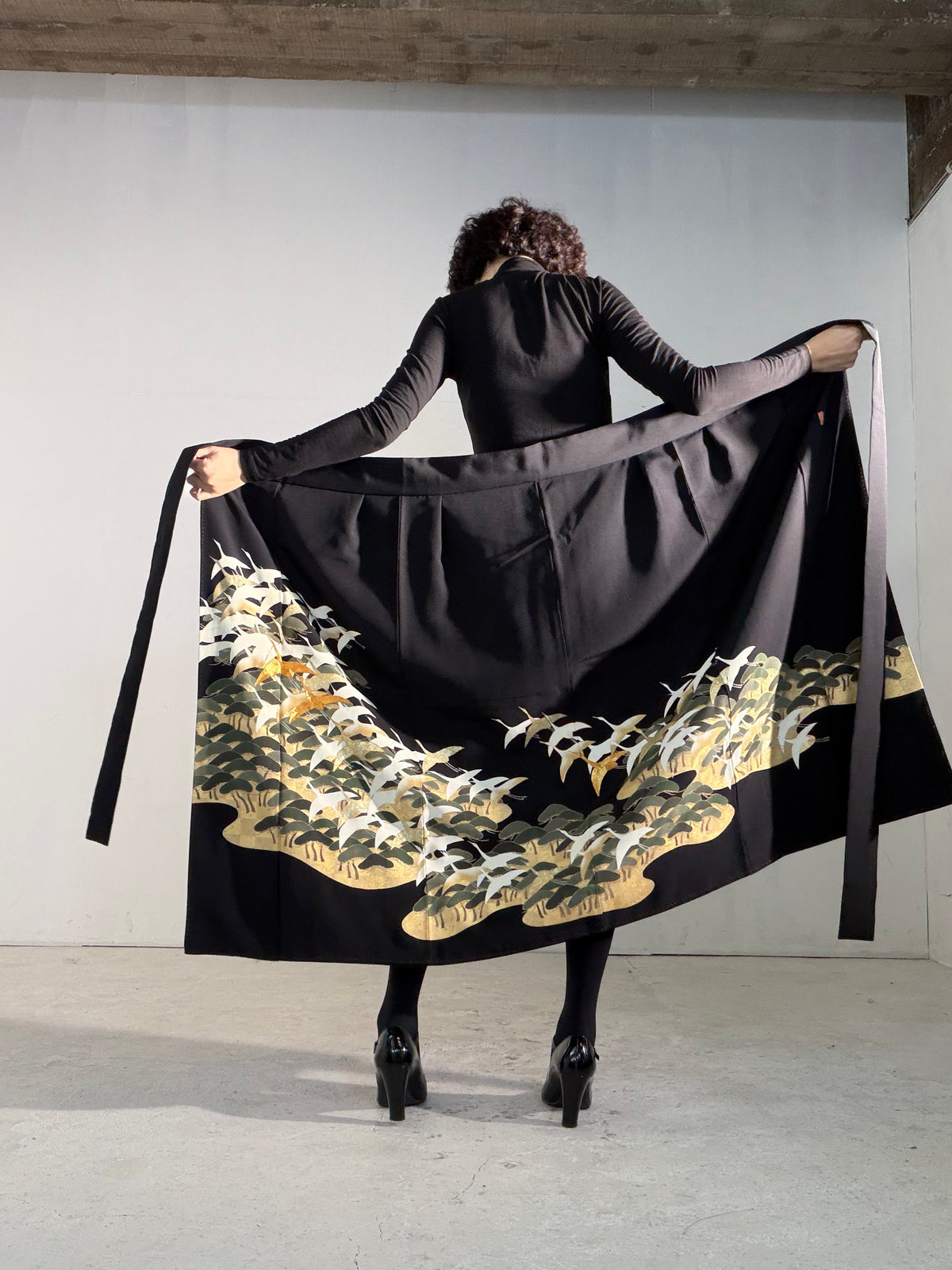 EDO-ZUMA SKIRT UPCYCLED FROM JAPANESE KIMONO "EDO069"