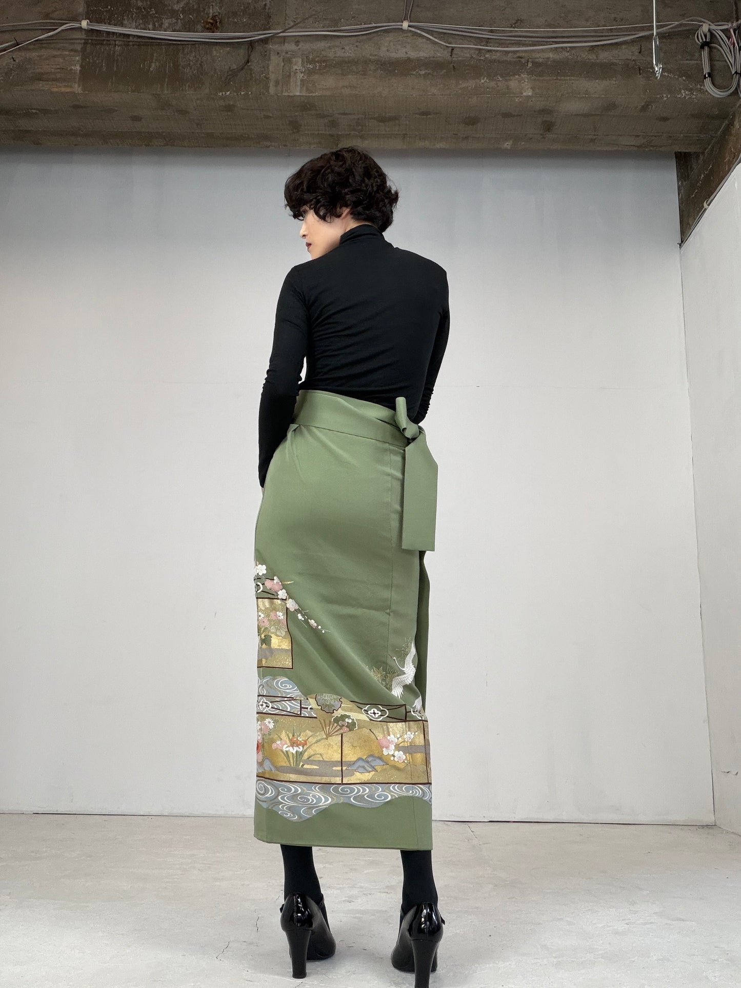 IROTOME SKIRT UPCYCLED FROM JAPANESE KIMONO "106"