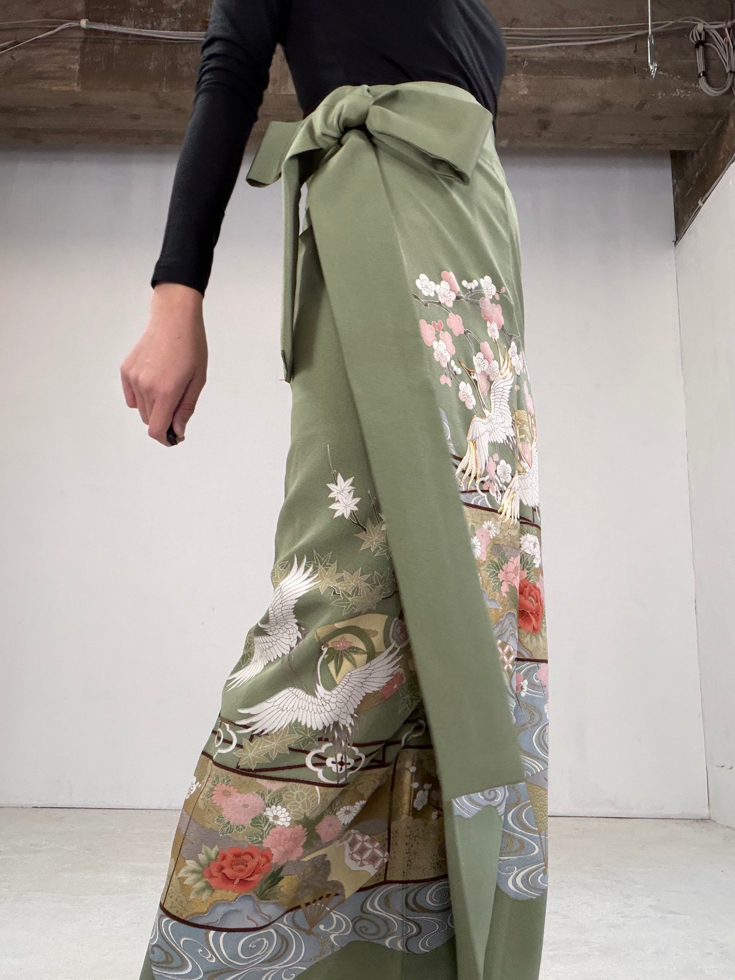 IROTOME SKIRT UPCYCLED FROM JAPANESE KIMONO "106"