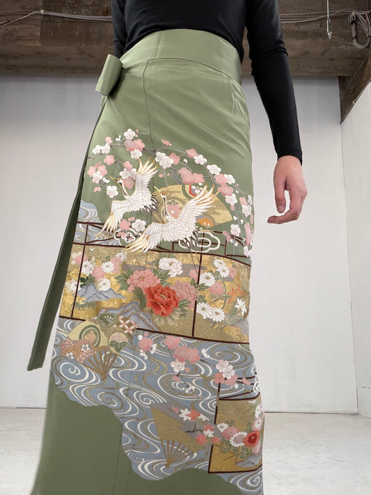 IROTOME SKIRT UPCYCLED FROM JAPANESE KIMONO "106"
