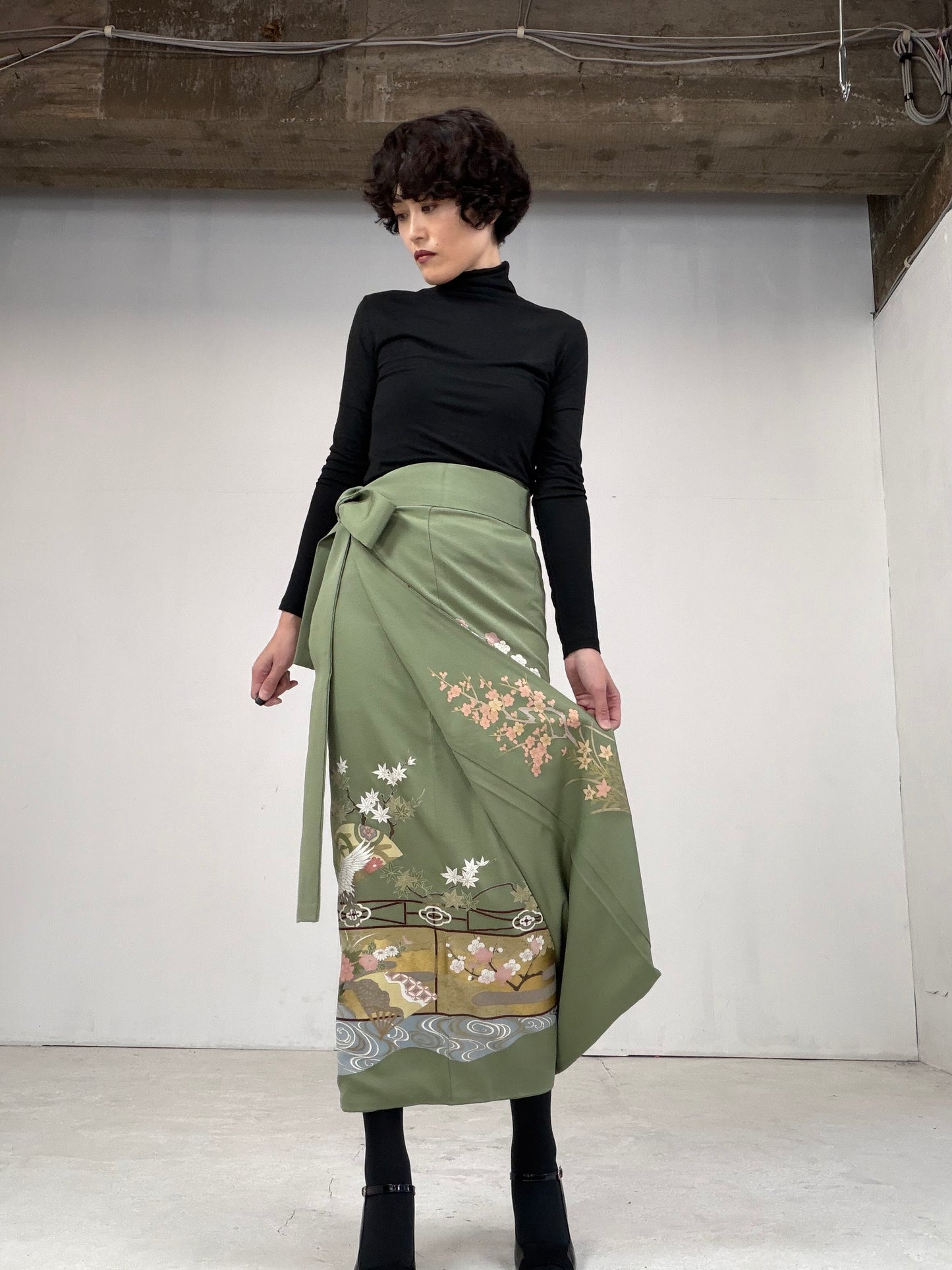 IROTOME SKIRT UPCYCLED FROM JAPANESE KIMONO "106"