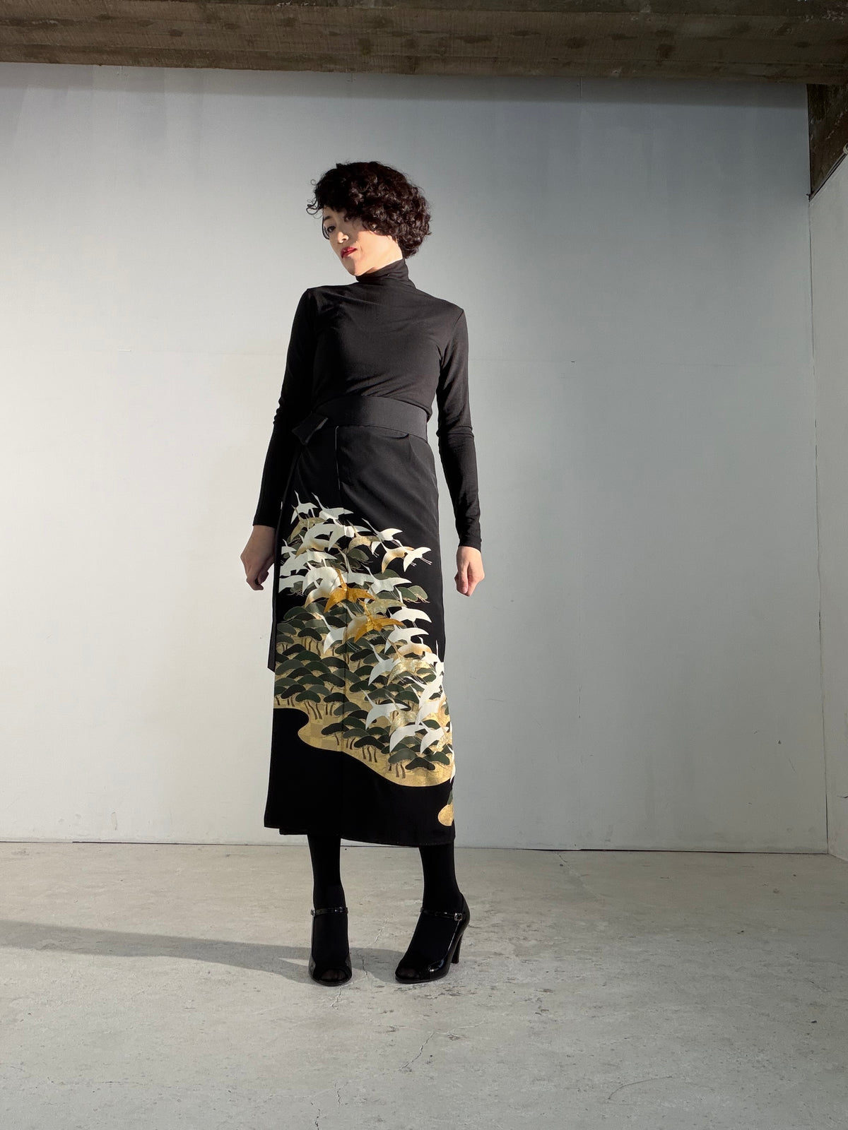 EDO-ZUMA SKIRT UPCYCLED FROM JAPANESE KIMONO "EDO069"