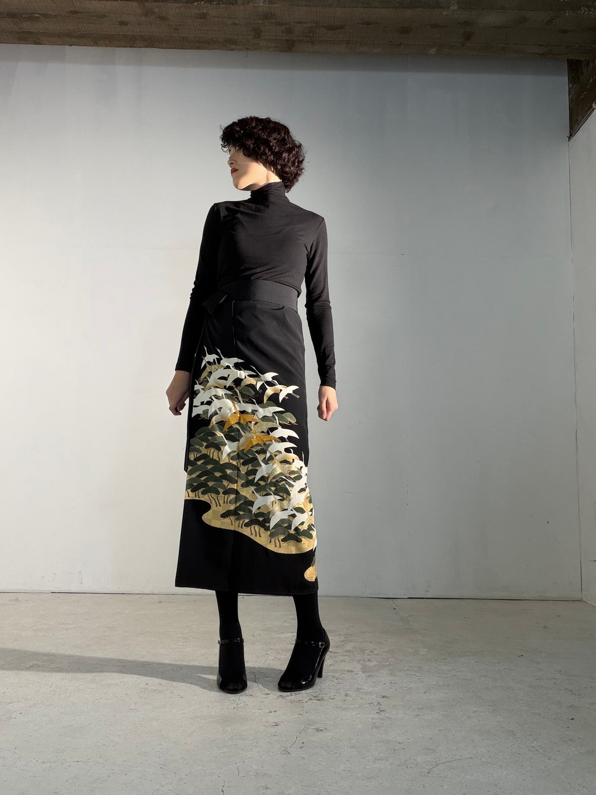 EDO-ZUMA SKIRT UPCYCLED FROM JAPANESE KIMONO "EDO069"