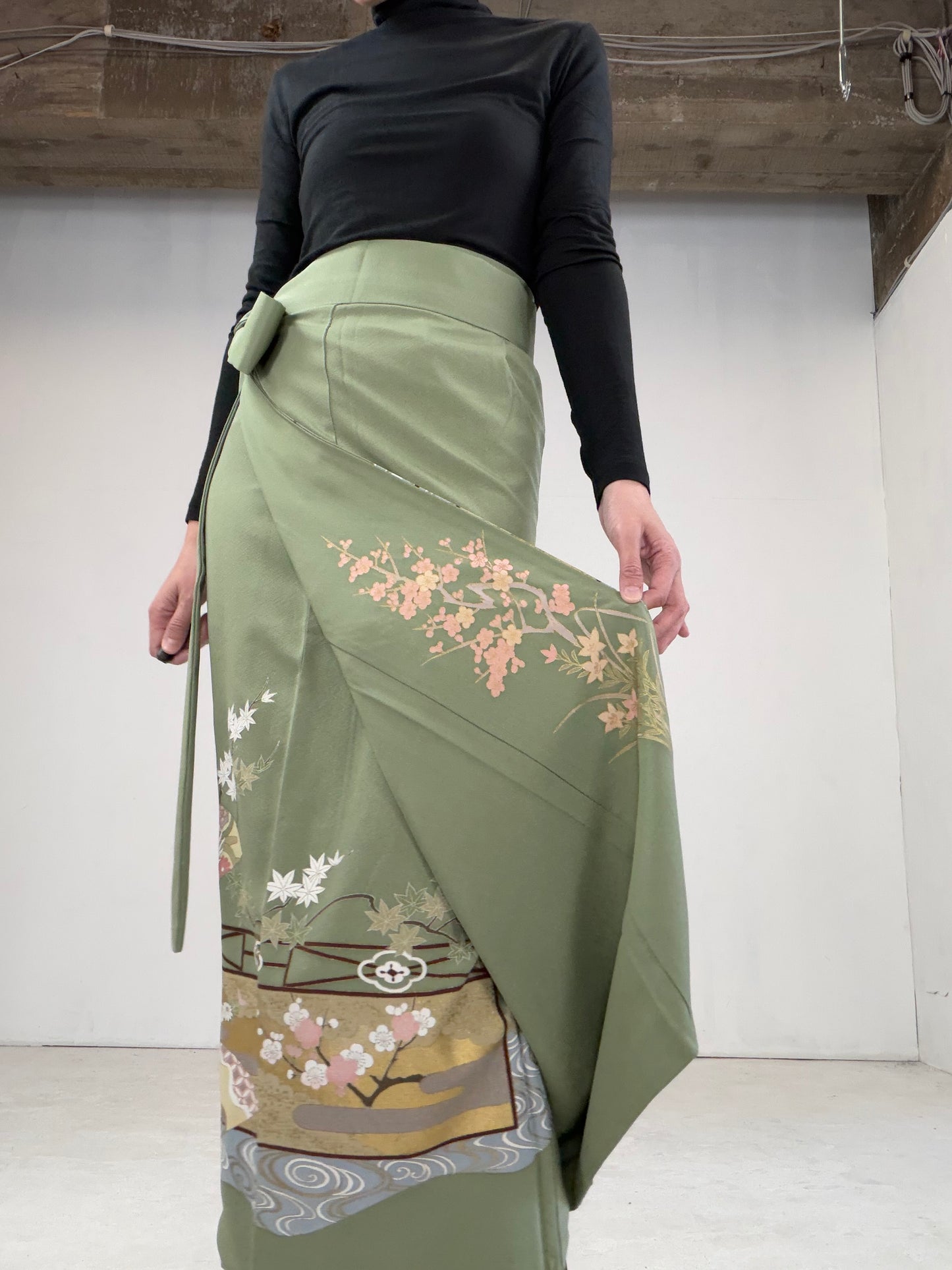 IROTOME SKIRT UPCYCLED FROM JAPANESE KIMONO "106"
