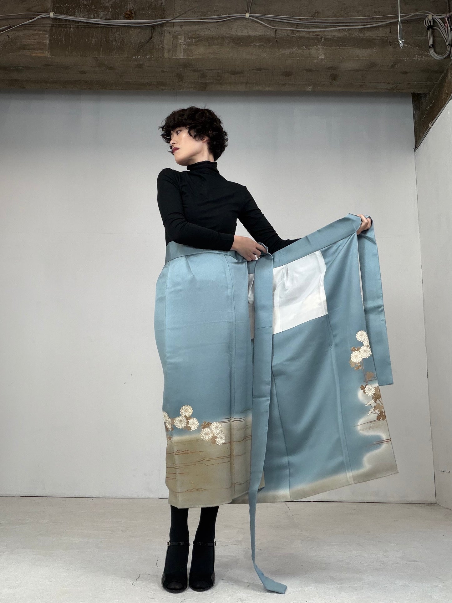 IROTOME SKIRT UPCYCLED FROM JAPANESE KIMONO "105"