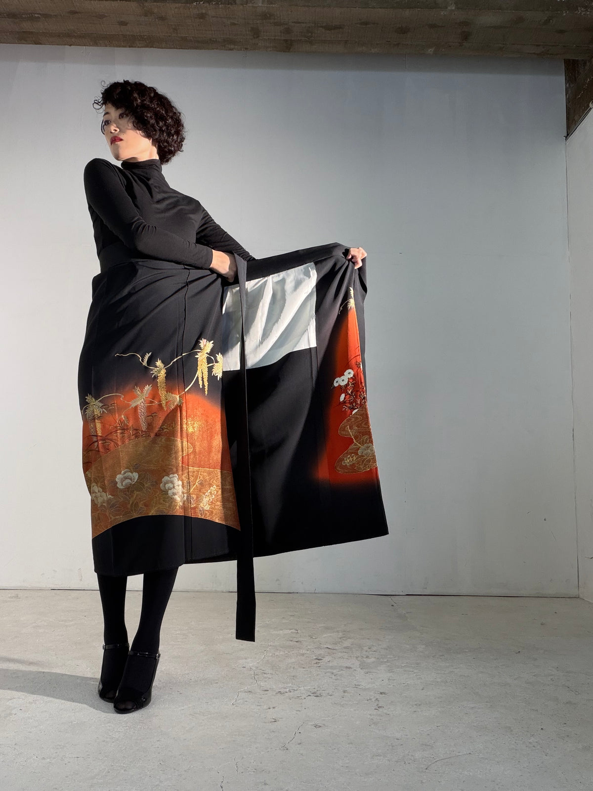 EDO-ZUMA SKIRT UPCYCLED FROM JAPANESE KIMONO "EDO068"