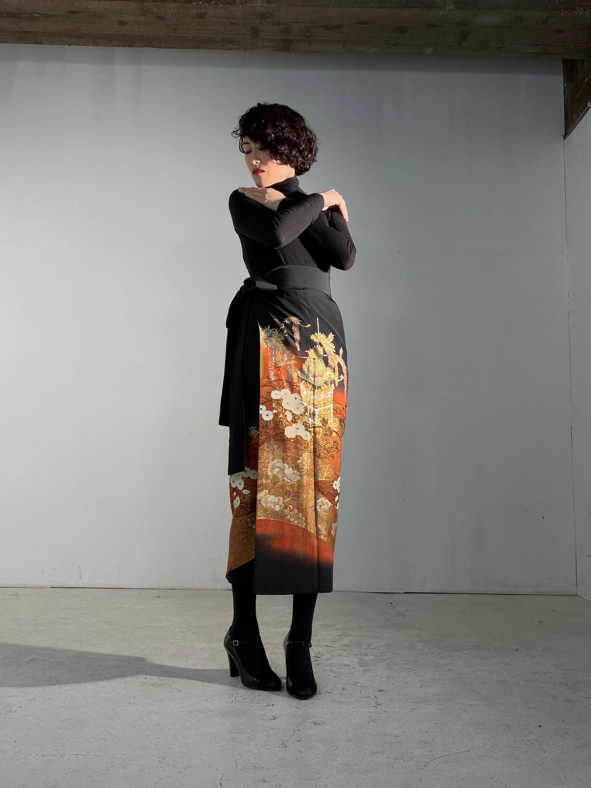 EDO-ZUMA SKIRT UPCYCLED FROM JAPANESE KIMONO "EDO068"