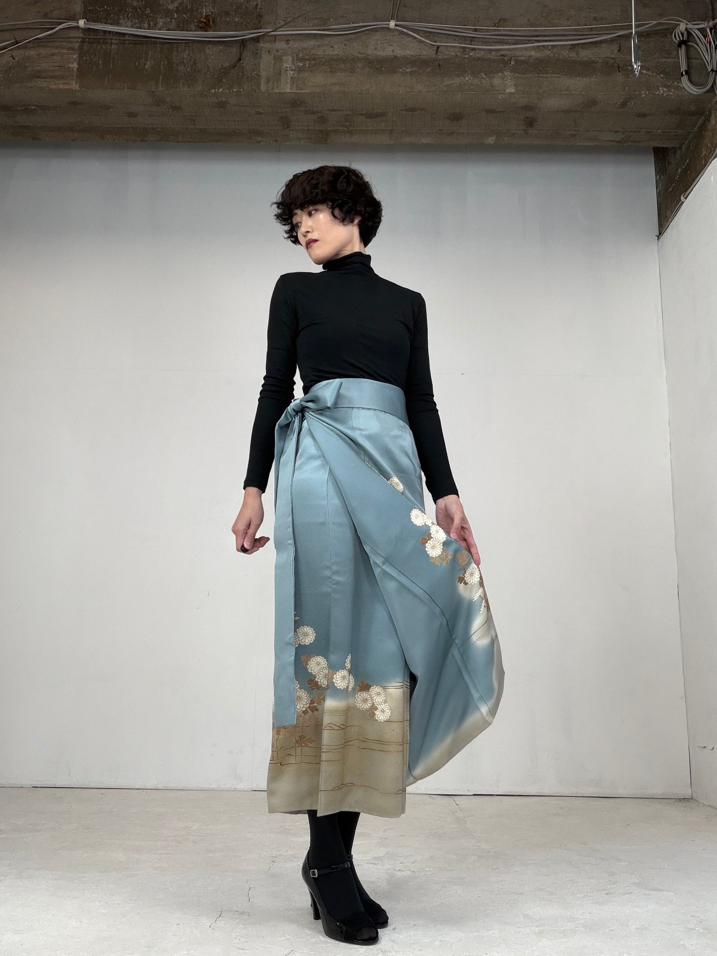 IROTOME SKIRT UPCYCLED FROM JAPANESE KIMONO "105"