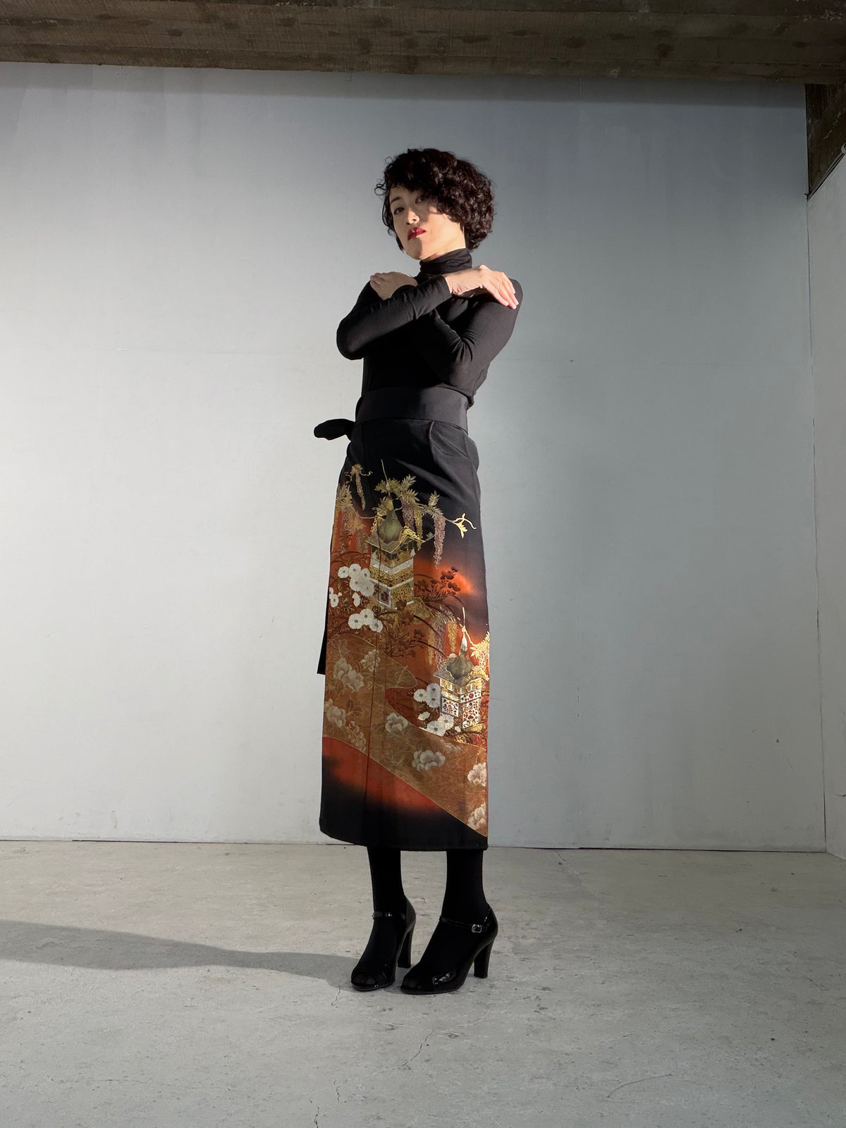 EDO-ZUMA SKIRT UPCYCLED FROM JAPANESE KIMONO "EDO068"