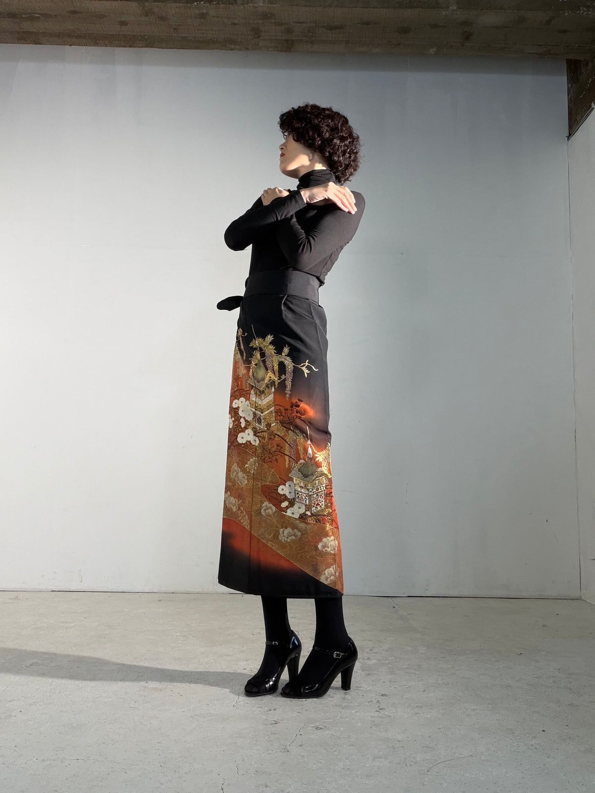 EDO-ZUMA SKIRT UPCYCLED FROM JAPANESE KIMONO "EDO068"