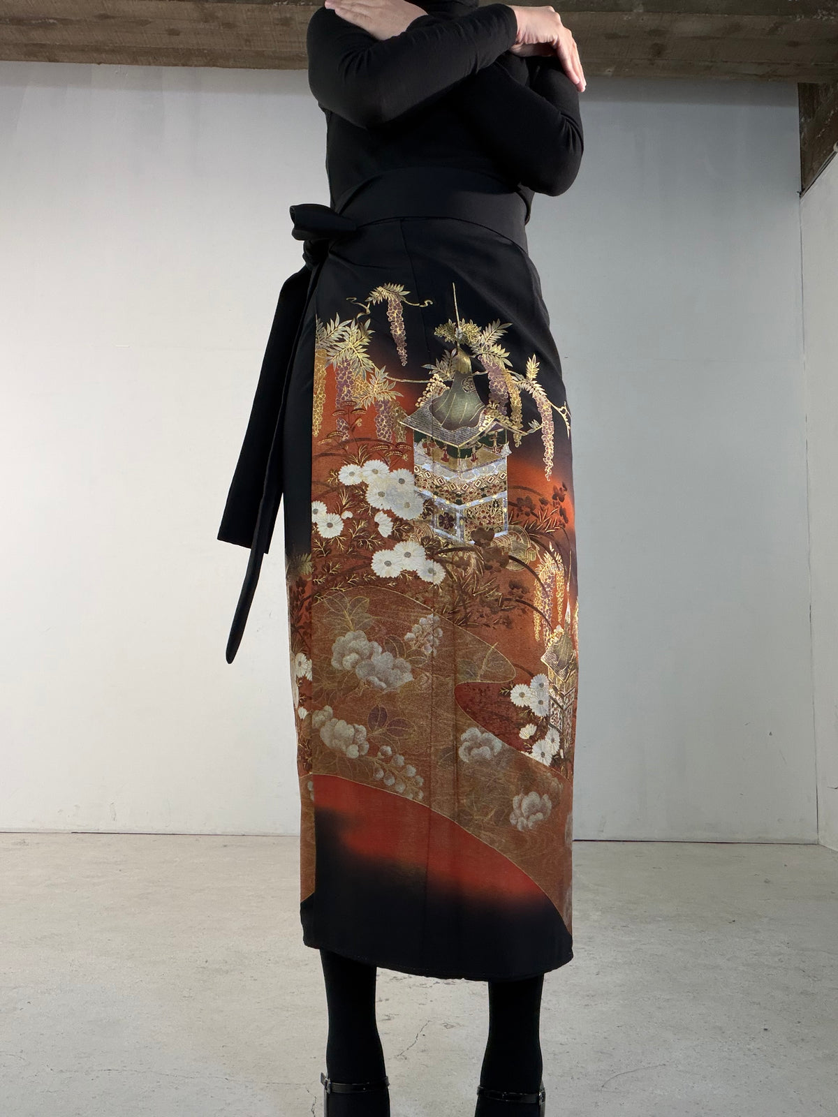 EDO-ZUMA SKIRT UPCYCLED FROM JAPANESE KIMONO "EDO068"