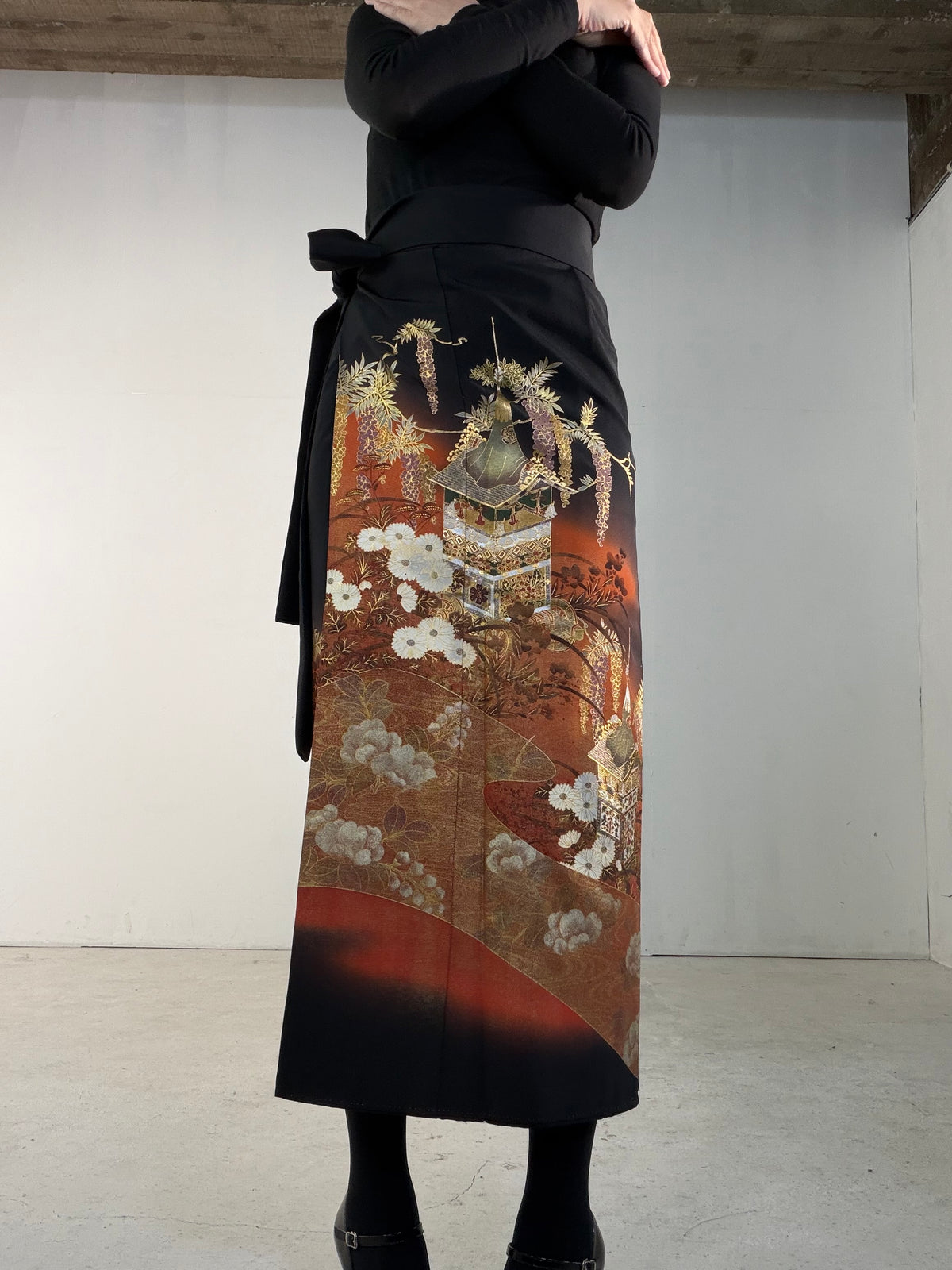 EDO-ZUMA SKIRT UPCYCLED FROM JAPANESE KIMONO "EDO068"