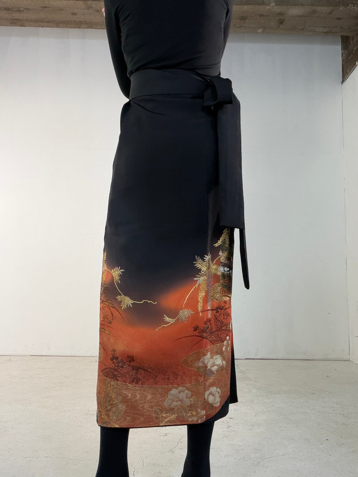 EDO-ZUMA SKIRT UPCYCLED FROM JAPANESE KIMONO "EDO068"