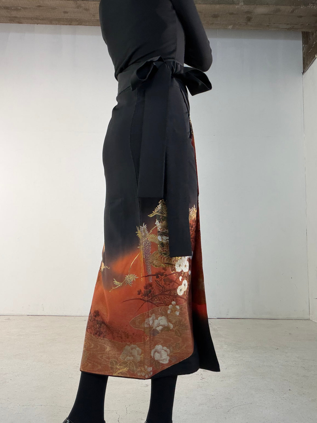 EDO-ZUMA SKIRT UPCYCLED FROM JAPANESE KIMONO "EDO068"