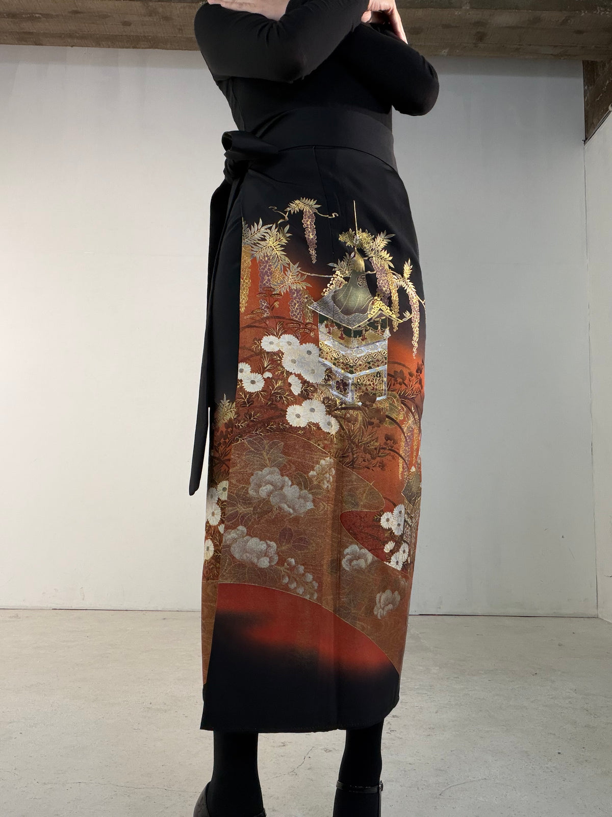 EDO-ZUMA SKIRT UPCYCLED FROM JAPANESE KIMONO "EDO068"