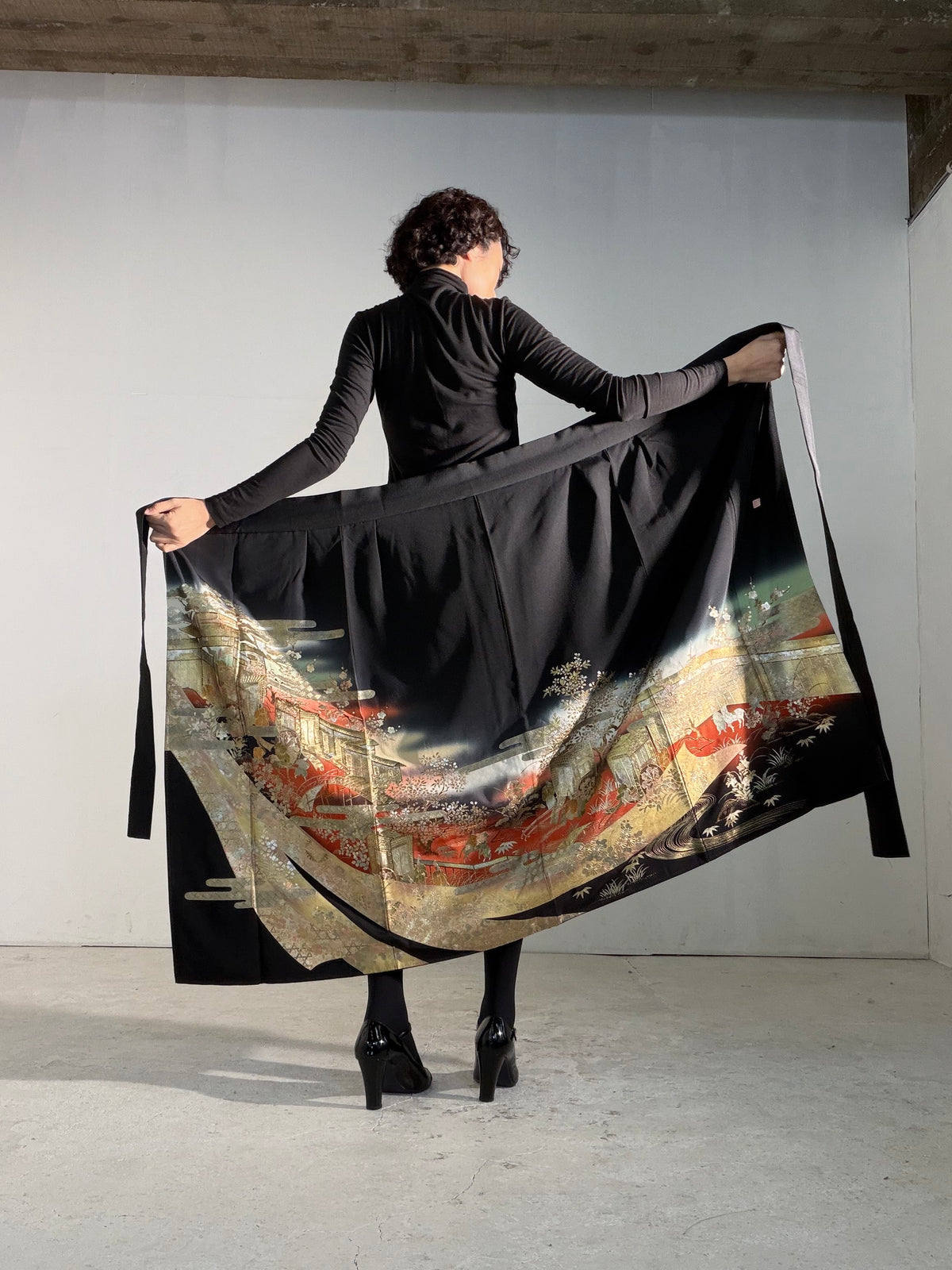 EDO-ZUMA SKIRT UPCYCLED FROM JAPANESE KIMONO "EDO067"