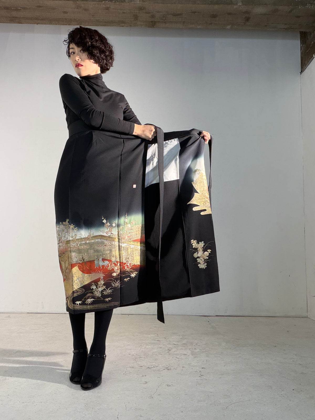 EDO-ZUMA SKIRT UPCYCLED FROM JAPANESE KIMONO "EDO067"