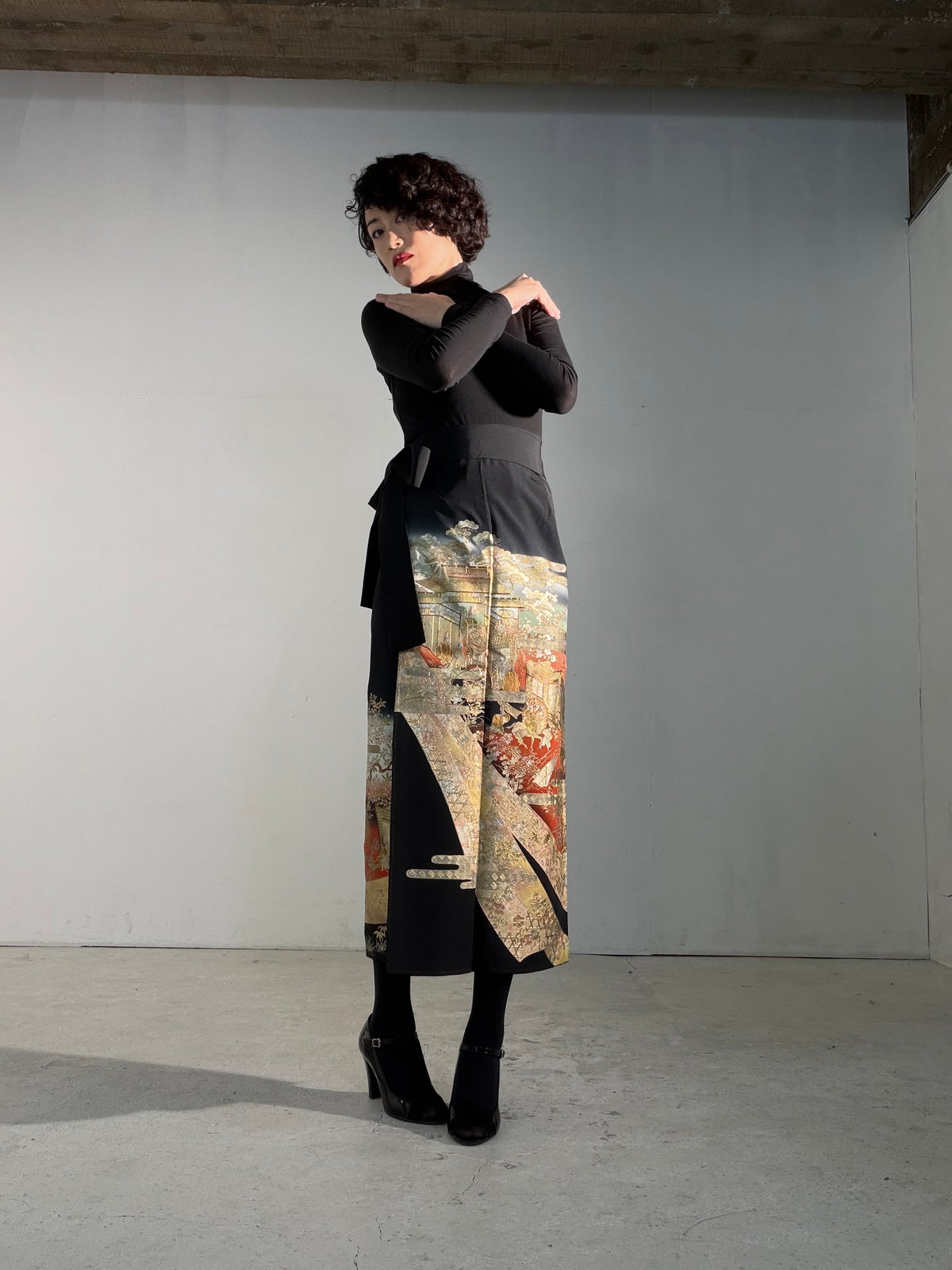 EDO-ZUMA SKIRT UPCYCLED FROM JAPANESE KIMONO "EDO067"