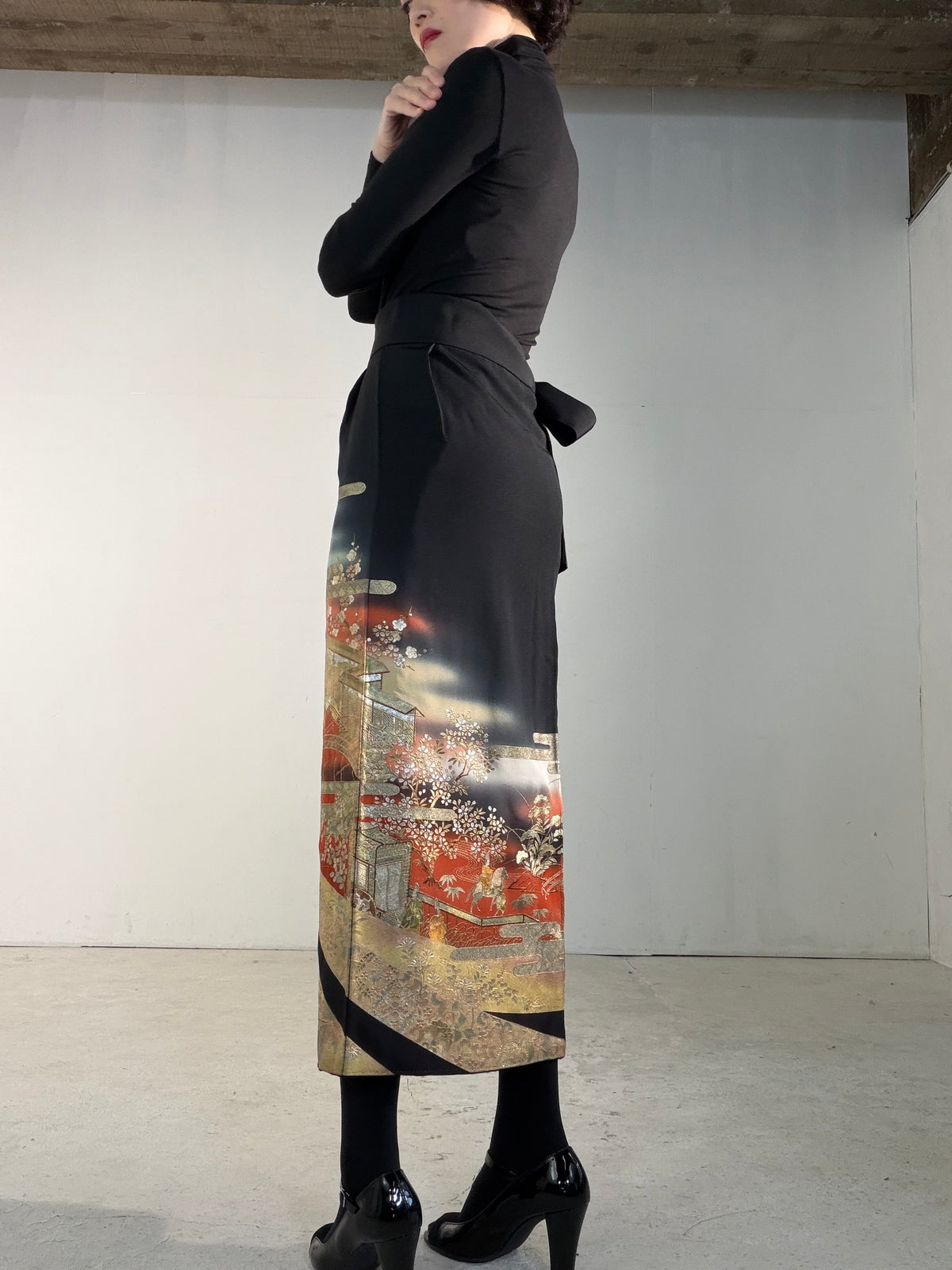 EDO-ZUMA SKIRT UPCYCLED FROM JAPANESE KIMONO "EDO067"