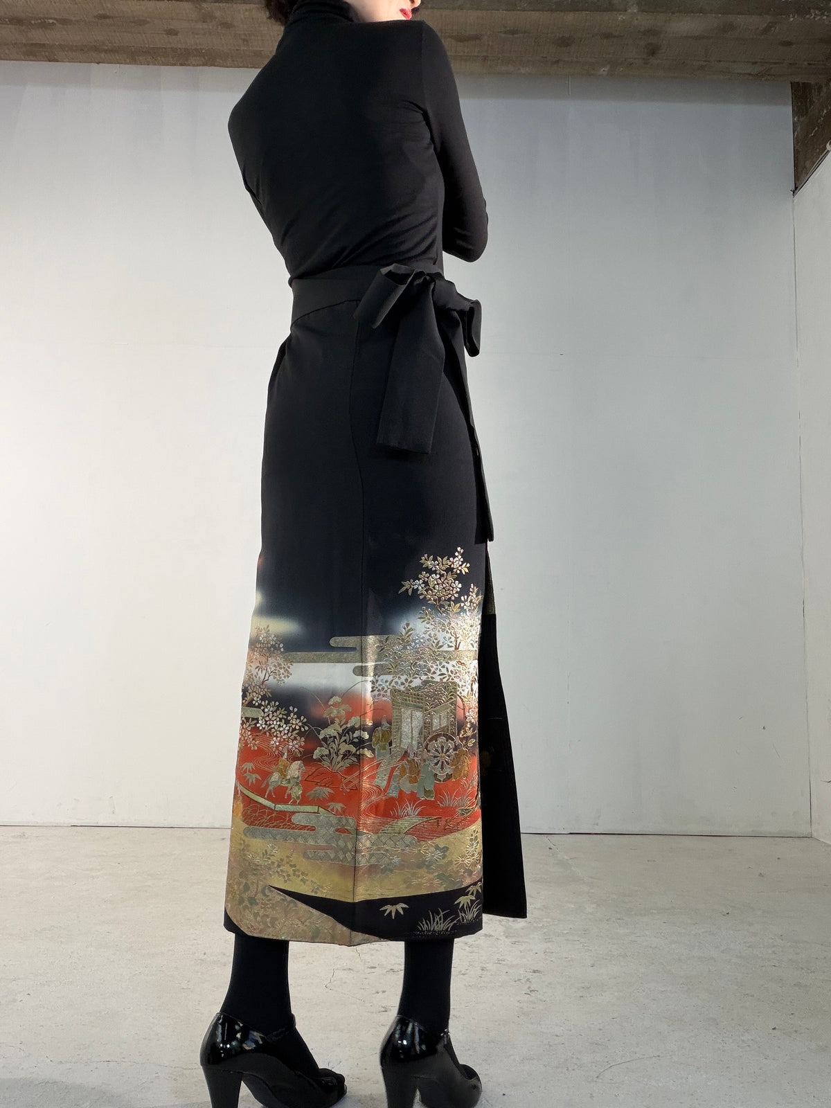 EDO-ZUMA SKIRT UPCYCLED FROM JAPANESE KIMONO "EDO067"