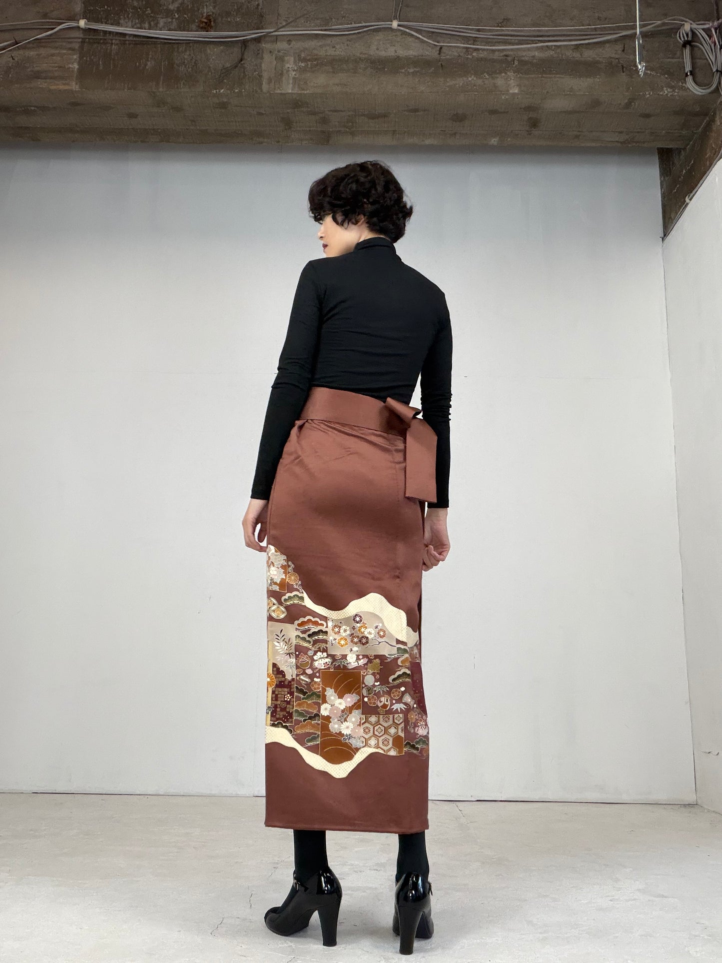 IROTOME SKIRT UPCYCLED FROM JAPANESE KIMONO "104"