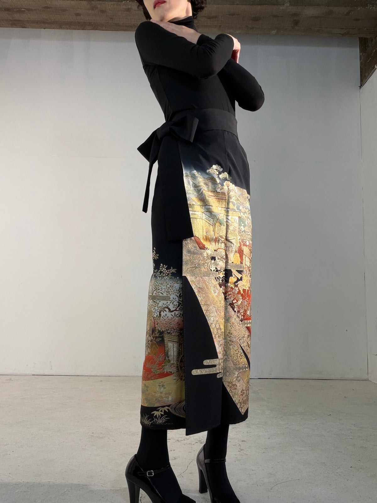 EDO-ZUMA SKIRT UPCYCLED FROM JAPANESE KIMONO "EDO067"