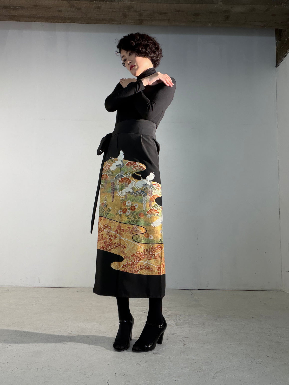 EDO-ZUMA SKIRT UPCYCLED FROM JAPANESE KIMONO "EDO066"