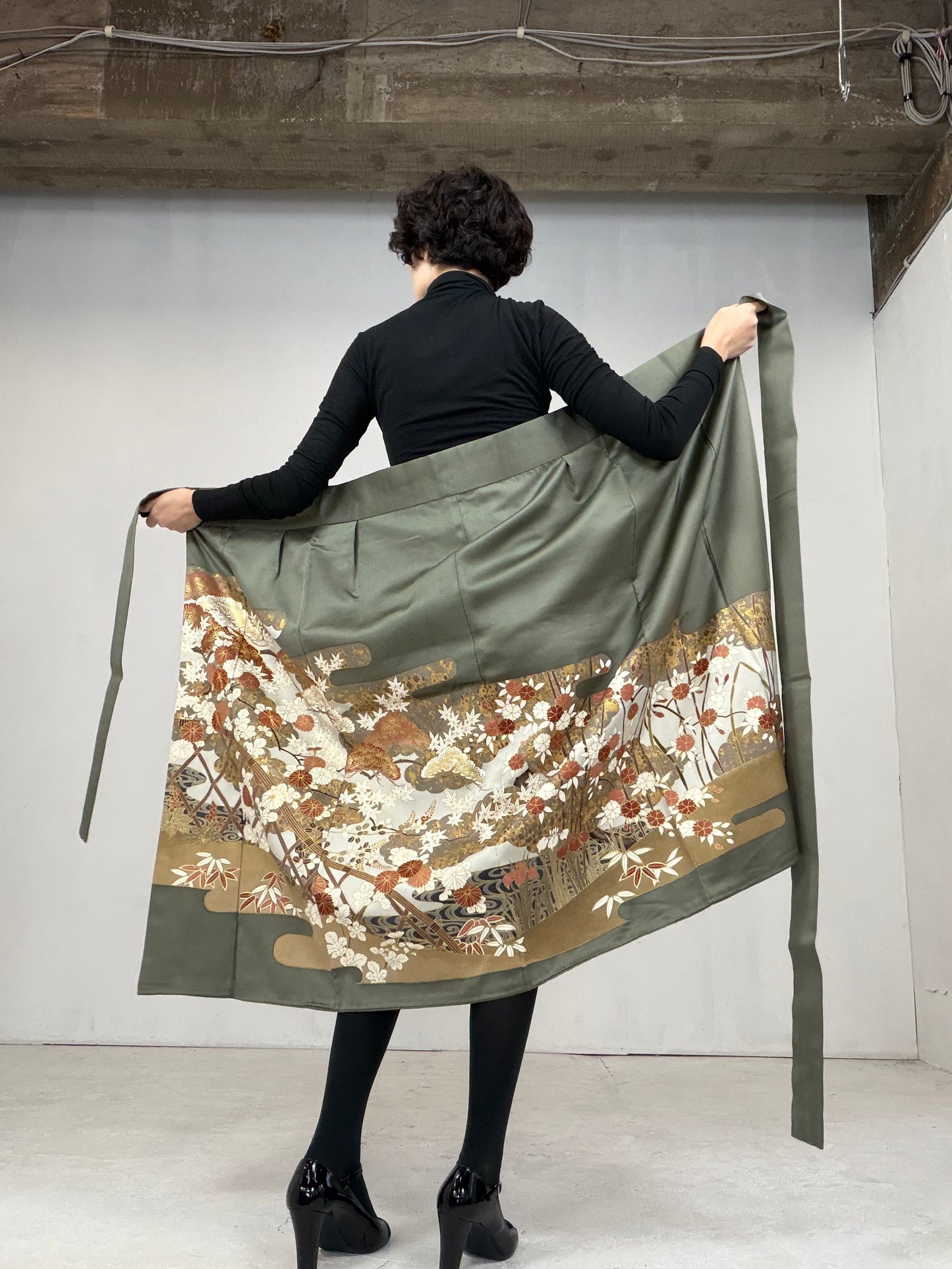 IROTOME SKIRT UPCYCLED FROM JAPANESE KIMONO "103"