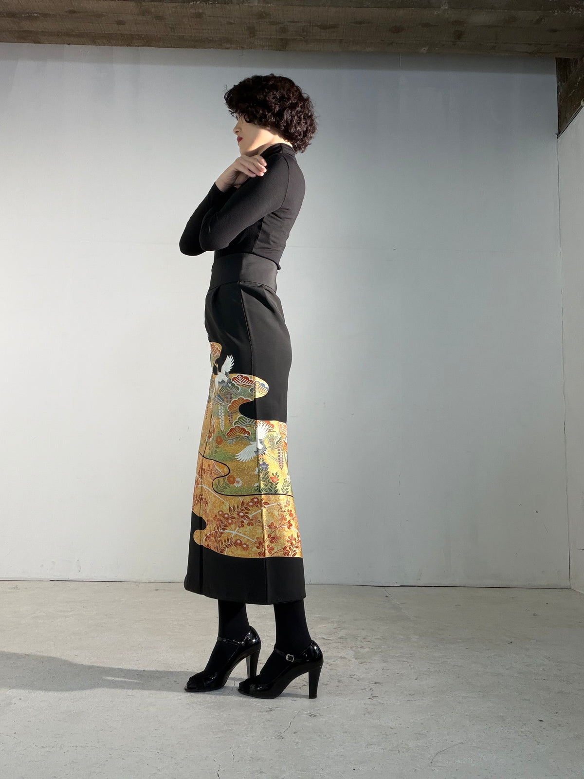 EDO-ZUMA SKIRT UPCYCLED FROM JAPANESE KIMONO "EDO066"
