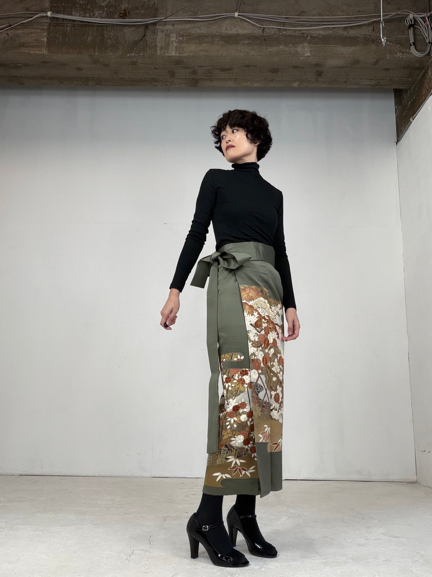 IROTOME SKIRT UPCYCLED FROM JAPANESE KIMONO "103"