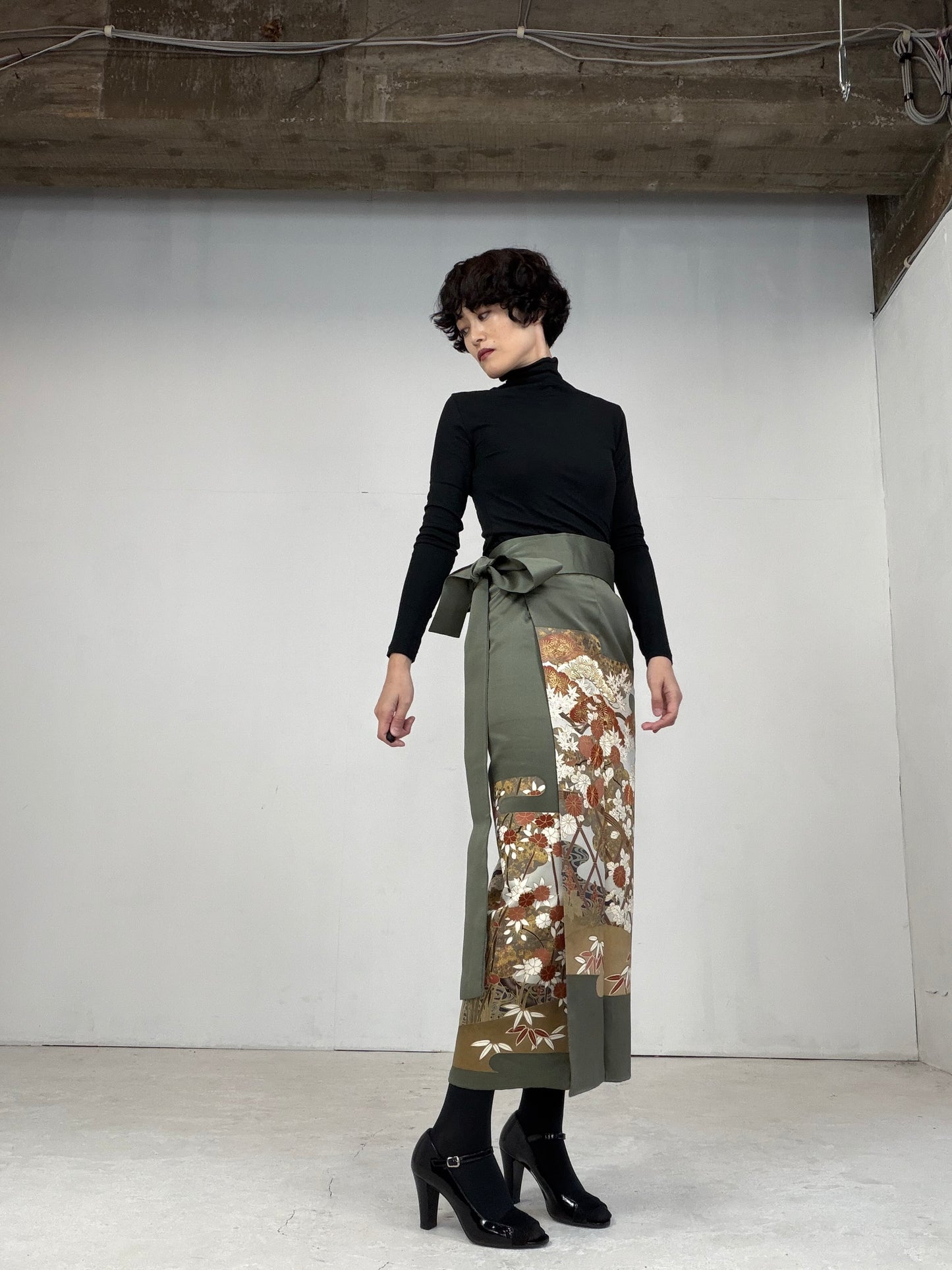 IROTOME SKIRT UPCYCLED FROM JAPANESE KIMONO "103"