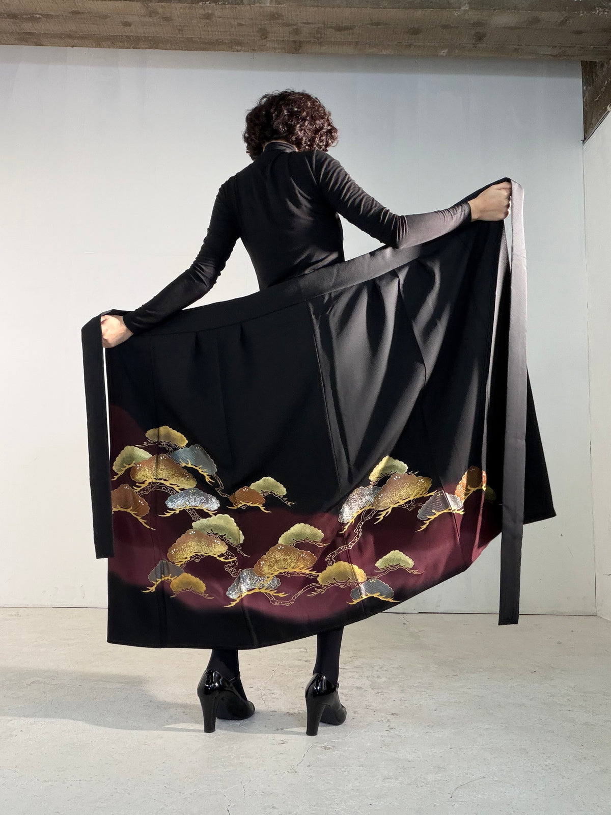 EDO-ZUMA SKIRT UPCYCLED FROM JAPANESE KIMONO "EDO065"