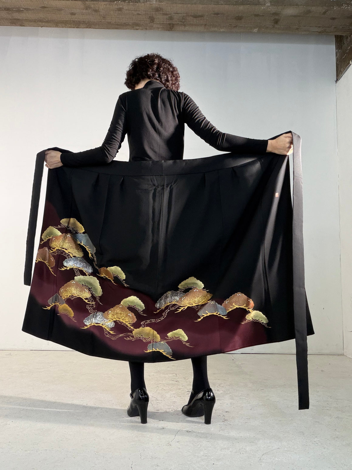 EDO-ZUMA SKIRT UPCYCLED FROM JAPANESE KIMONO "EDO065"