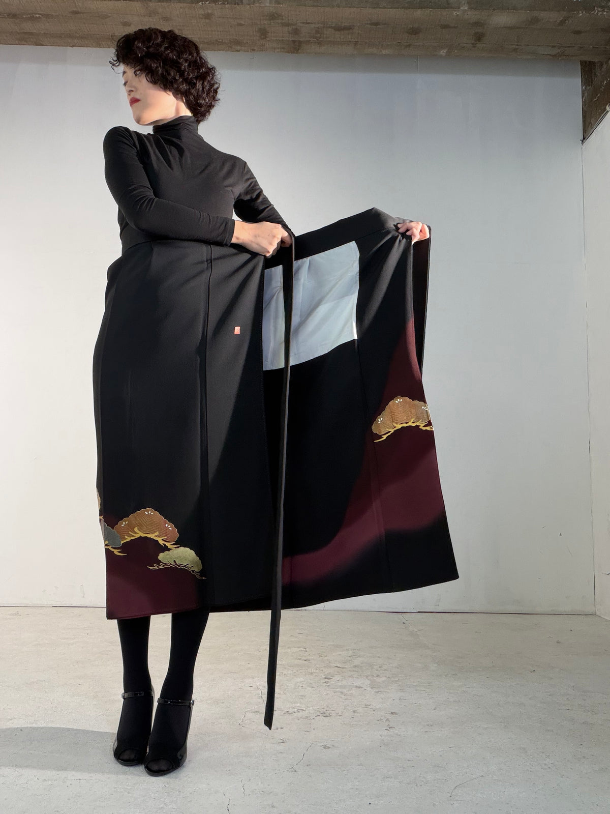 EDO-ZUMA SKIRT UPCYCLED FROM JAPANESE KIMONO "EDO065"