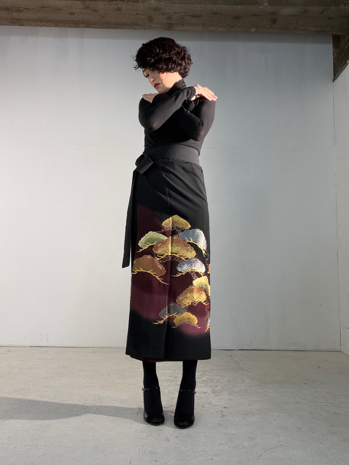 EDO-ZUMA SKIRT UPCYCLED FROM JAPANESE KIMONO "EDO065"