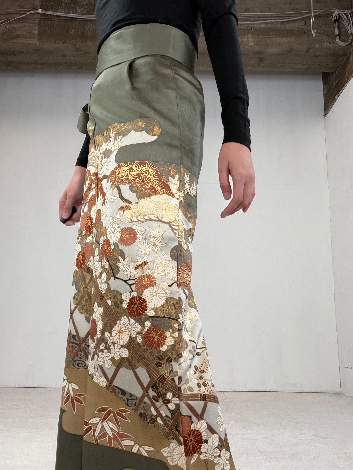IROTOME SKIRT UPCYCLED FROM JAPANESE KIMONO "103"