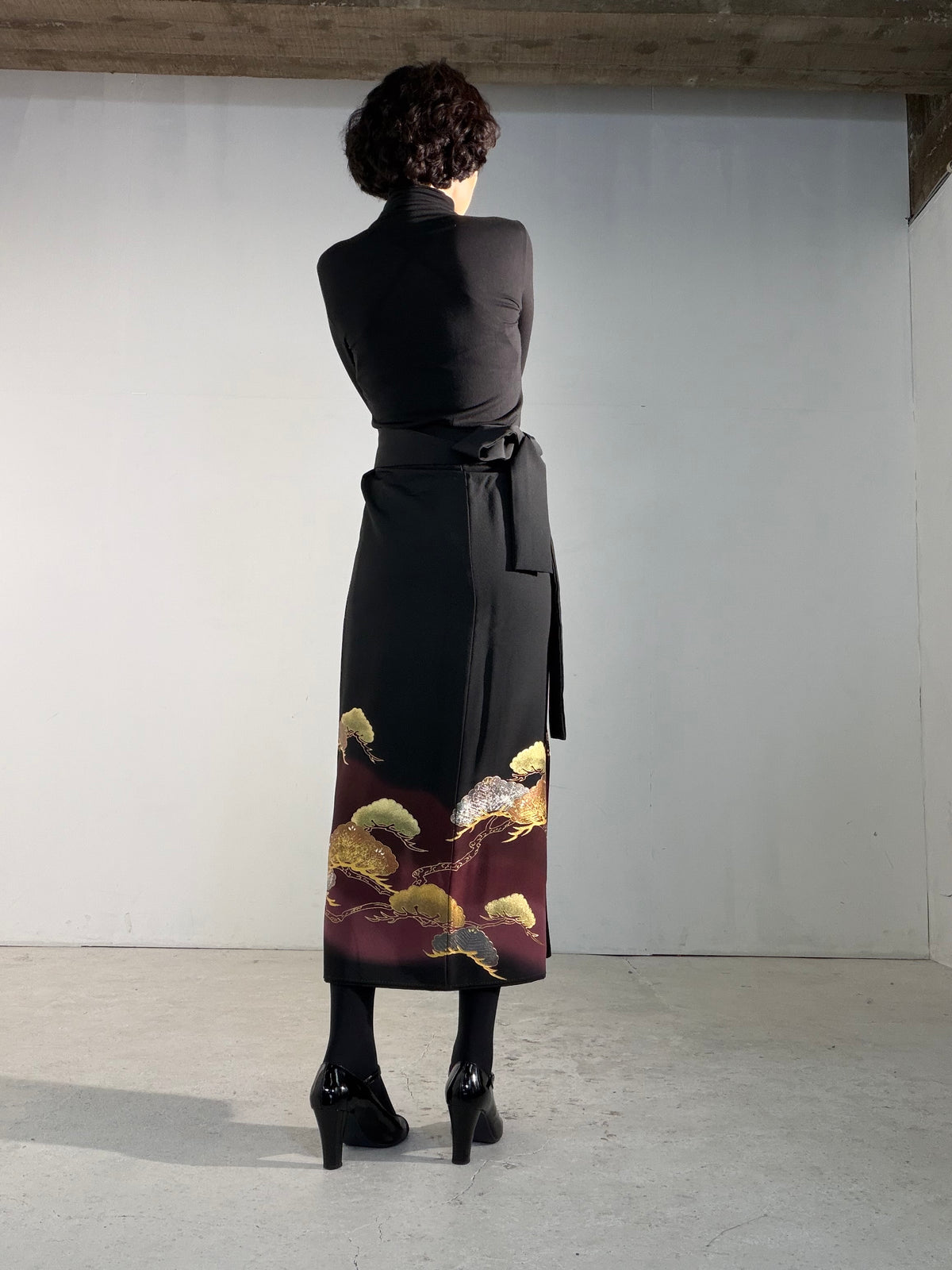 EDO-ZUMA SKIRT UPCYCLED FROM JAPANESE KIMONO "EDO065"