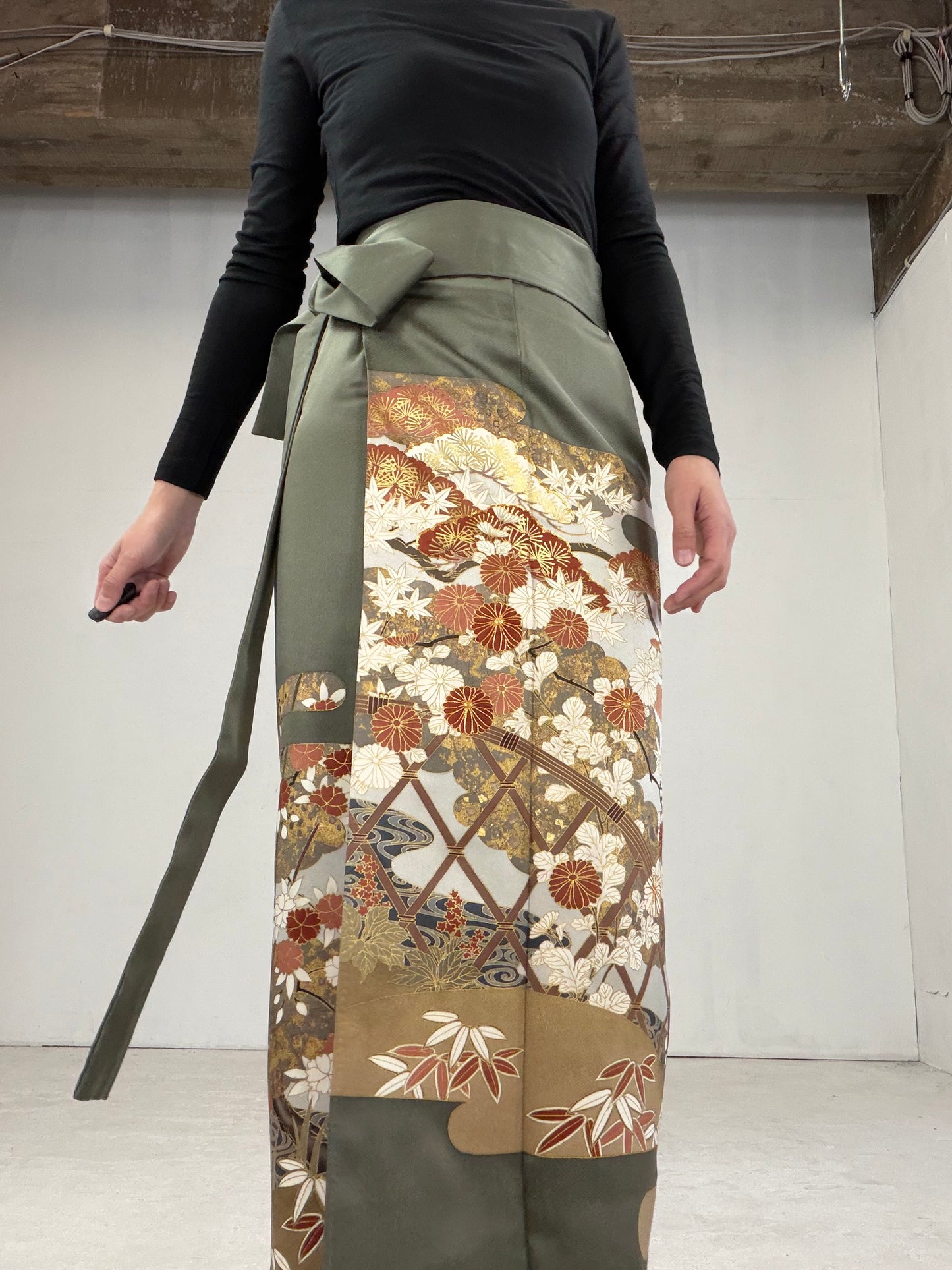 IROTOME SKIRT UPCYCLED FROM JAPANESE KIMONO "103"