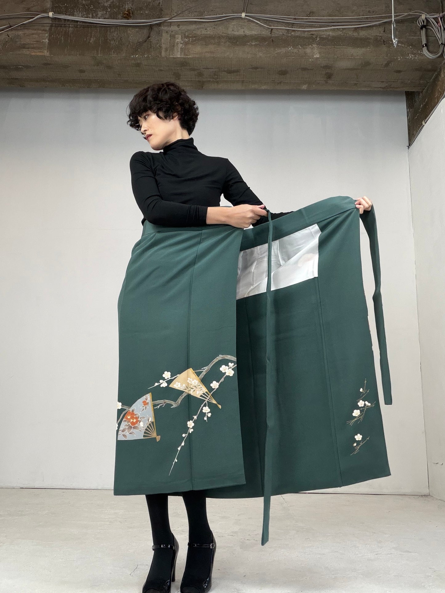 IROTOME SKIRT UPCYCLED FROM JAPANESE KIMONO "102"