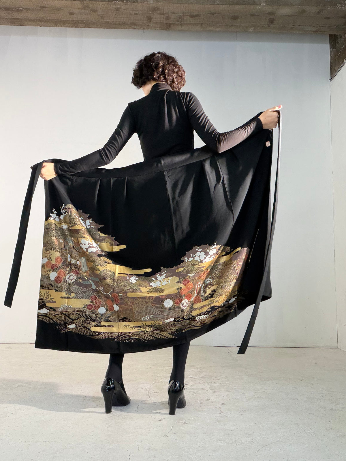 EDO-ZUMA SKIRT UPCYCLED FROM JAPANESE KIMONO "EDO064"