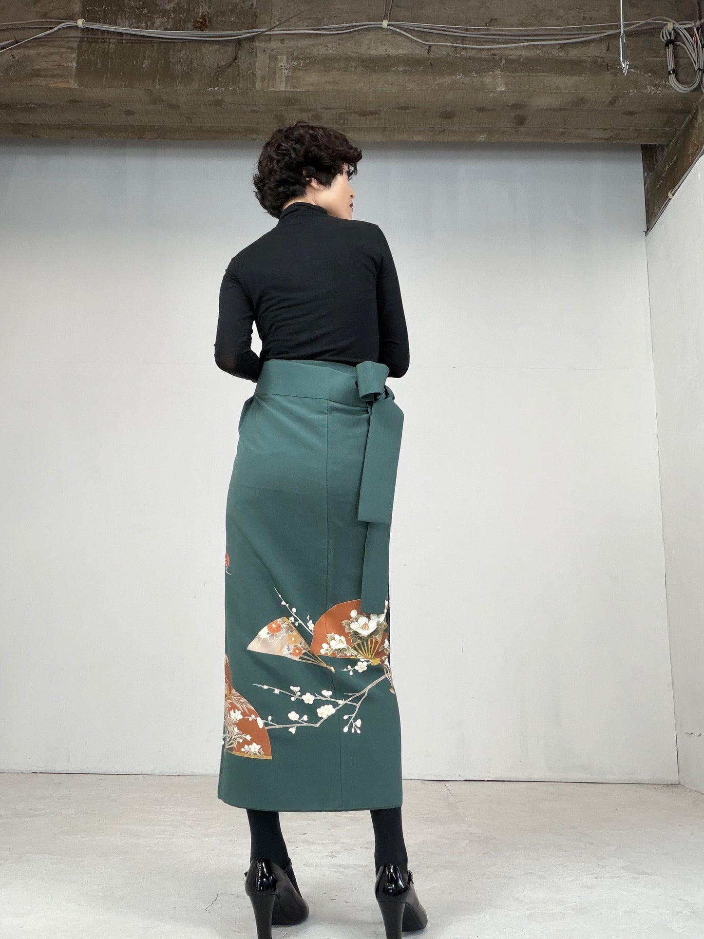 IROTOME SKIRT UPCYCLED FROM JAPANESE KIMONO "102"